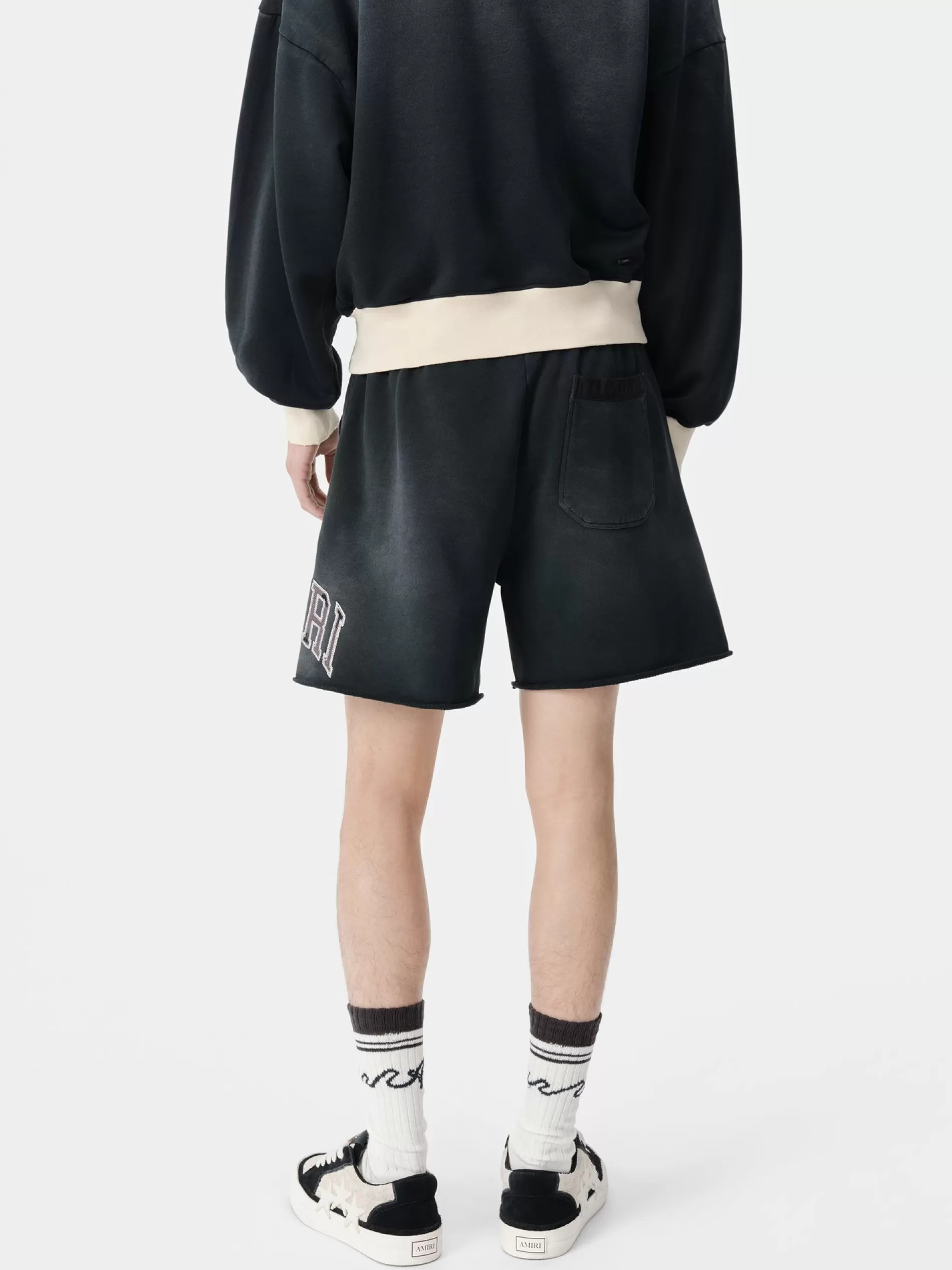 AMIRI Shorts & Sweatpants> VINTAGE COLLEGIATE SHORT BLACK