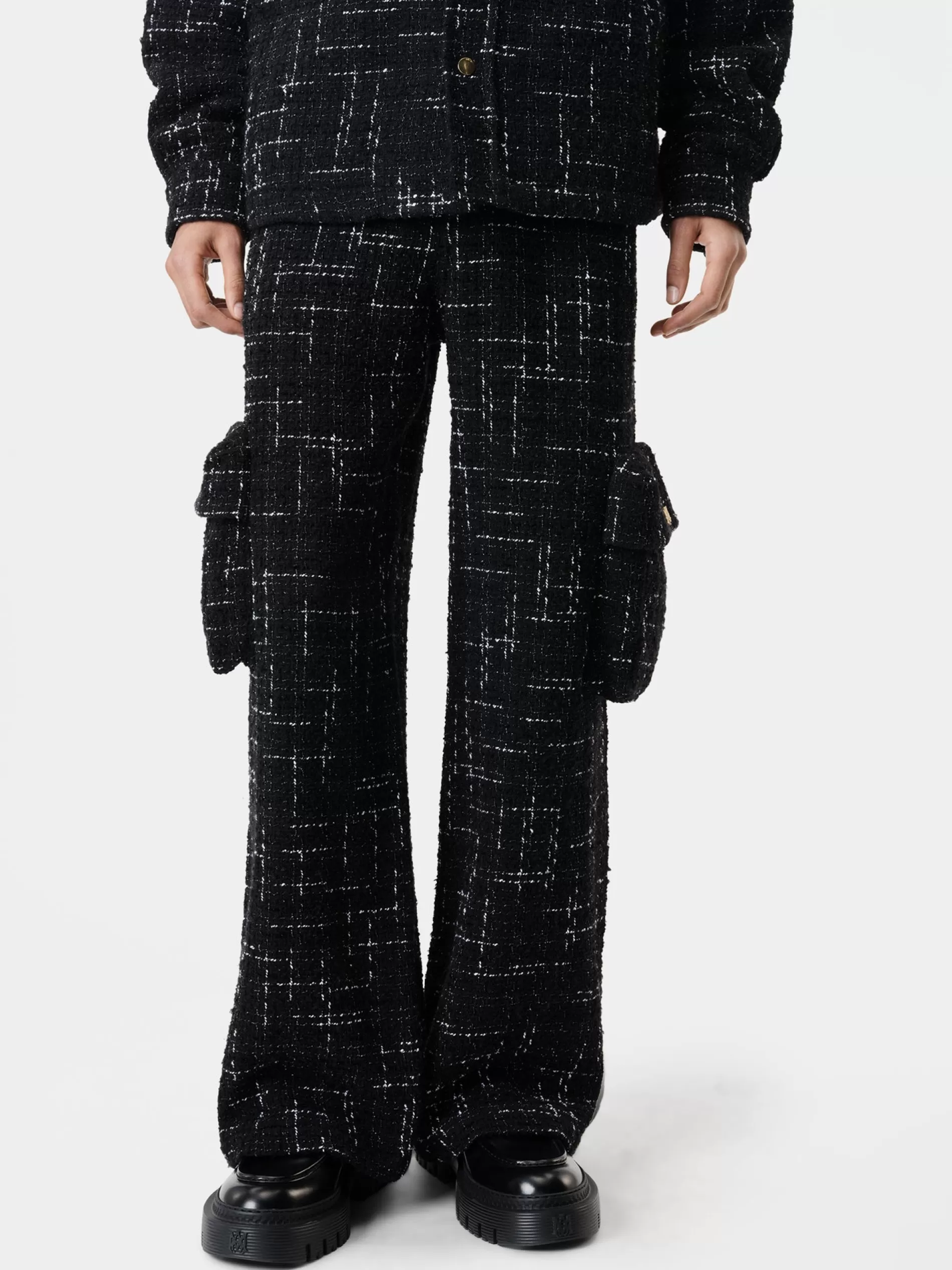 AMIRI Pants>FLECK TWEED CARGO BLACK